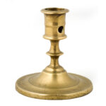 Candlestick-Traveling-Gothic-Bladed-Knop_view-1_843-116.jpg